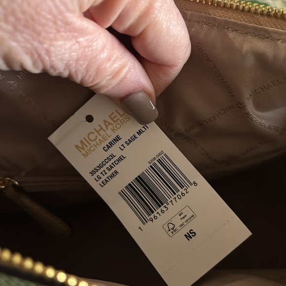 NWT Michael Kors Carine whip stitch bag and wallet - Picture 4 of 12